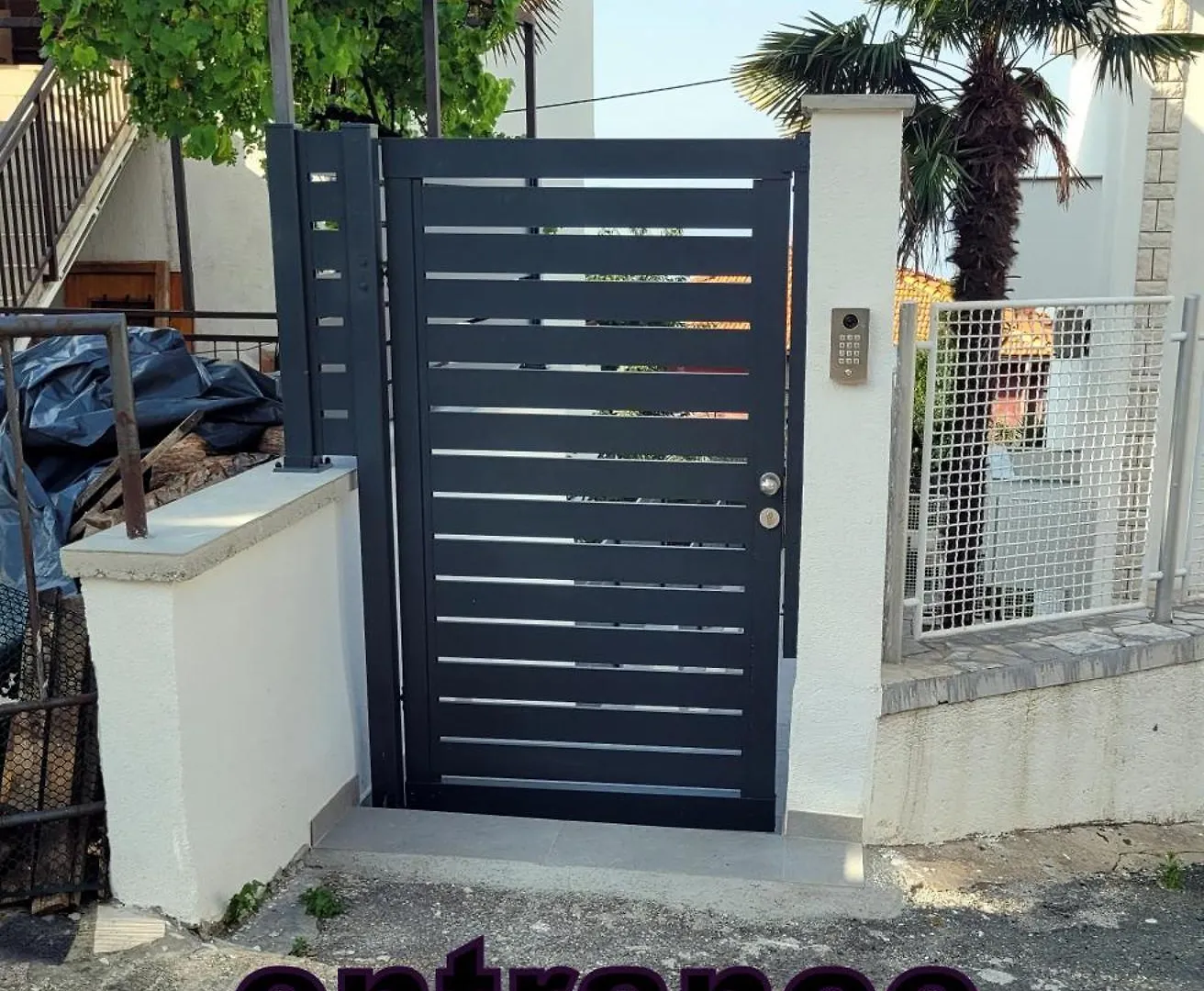 Private Fenced Garden With Bbq Area Only Minutes From The Beach - Urban Secret Kantrida 리예카 0*,  크로아티아